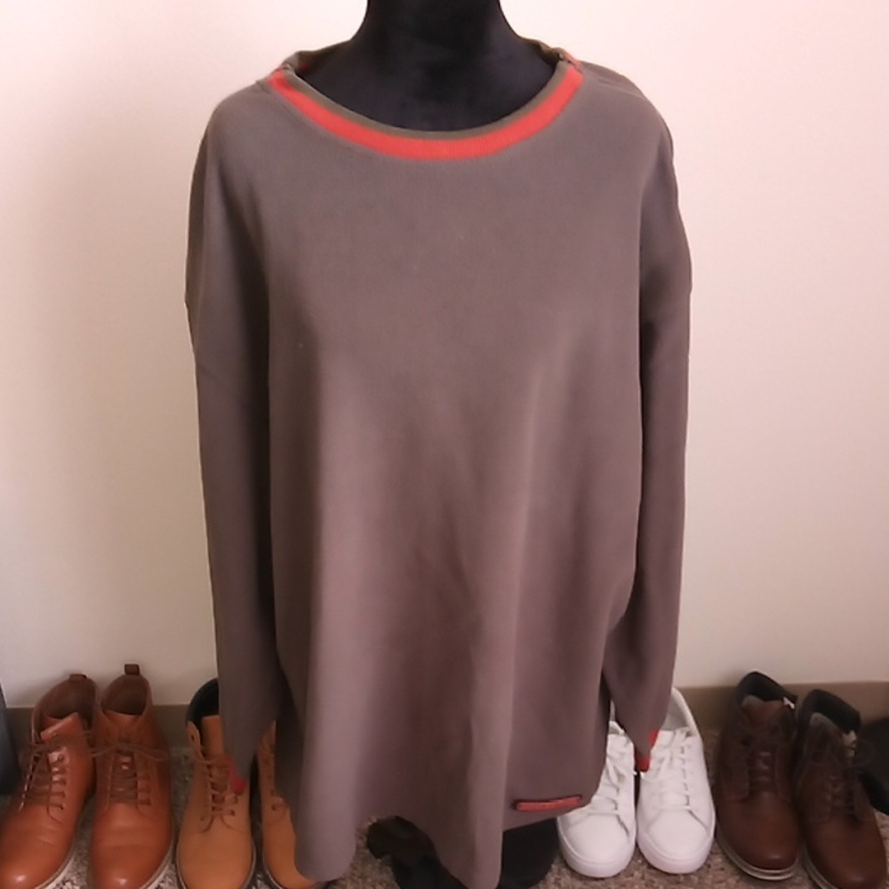 Men's Gray Sweater with orange Accents